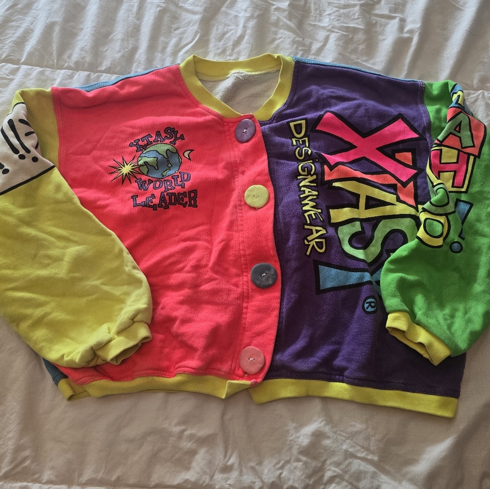Xtasy Designwear New Zealand Reto Vintage Bright Sweatshirt